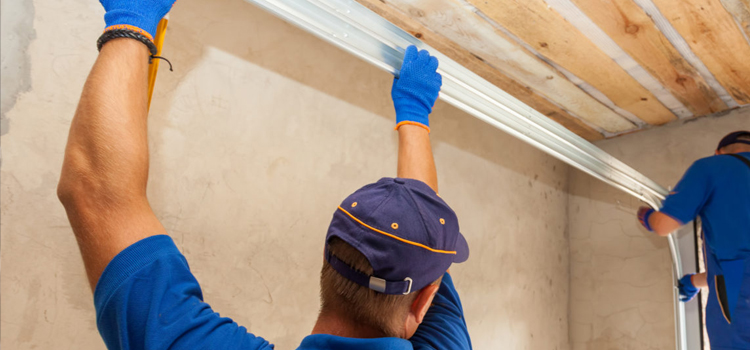 commercial overhead garage door repair in Tamiami